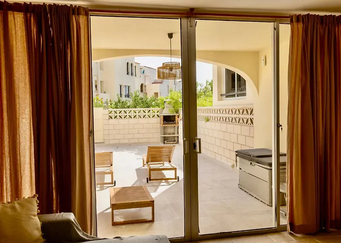 Casa Playa, Newly Renovated, Bbq, Pool, Terrace