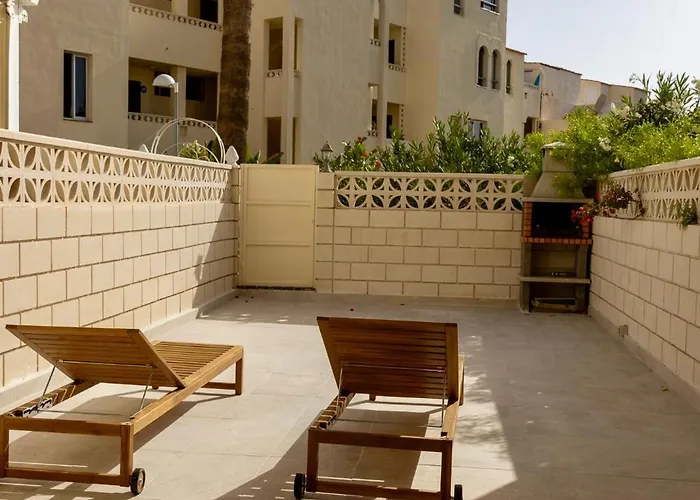 Casa Playa, Newly Renovated, Bbq, Pool, Terrace كالاو سالفاجي